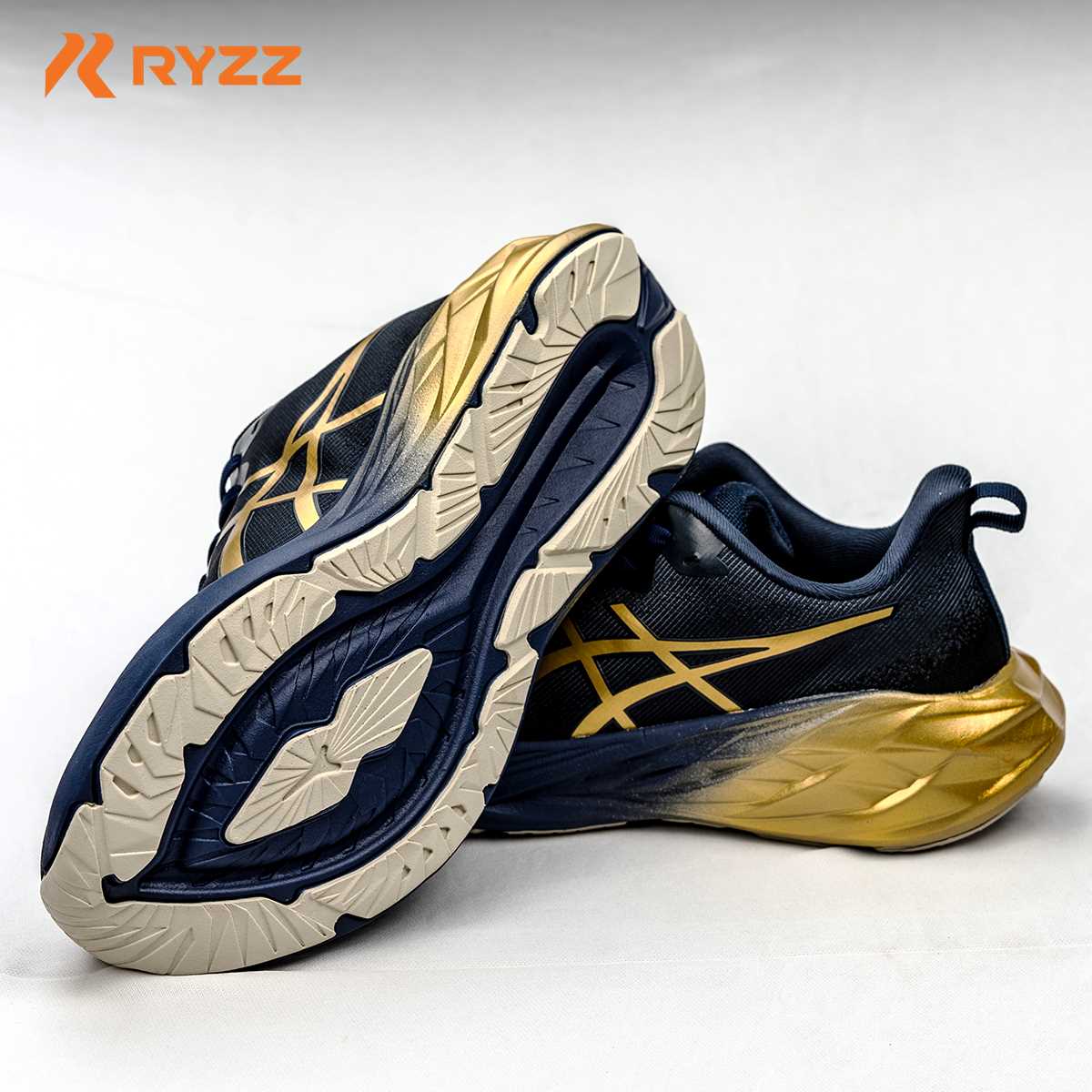 Asics Novablast Navy Blue