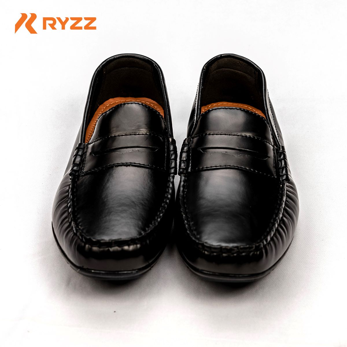 CRT Premium Loafer Black
